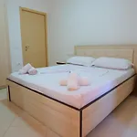 아파트 Almare Vlorë