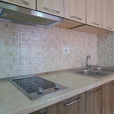 Almare Apartment