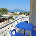 Almare شقة